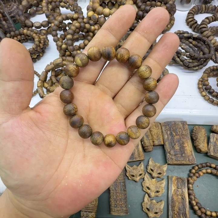 沉香沉香碎屑奇楠沉香乌身卡1.0单圈20颗6克+