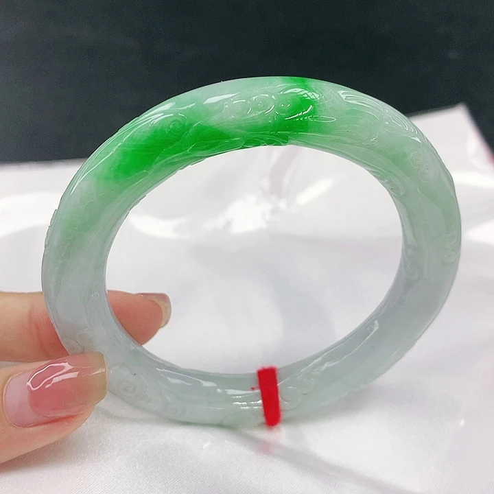 翡翠未镶嵌手镯圈56.8，12052