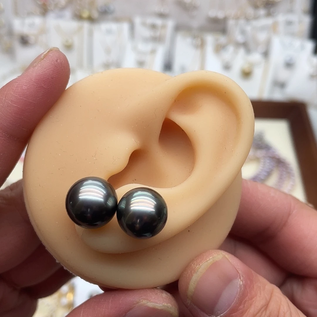 耳饰海水珍珠18K金镶嵌