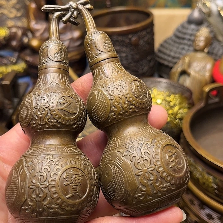 精美铜器批发档口