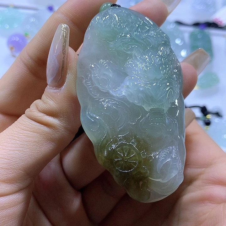 翡翠颈饰未镶嵌天然翡翠A货吊坠