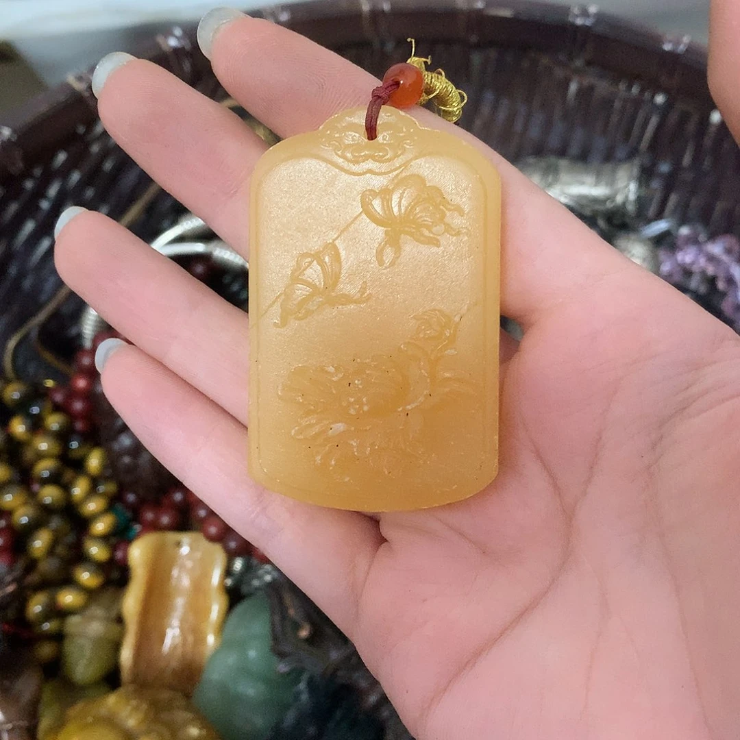 玛瑙/玉髓颈饰合金今****?