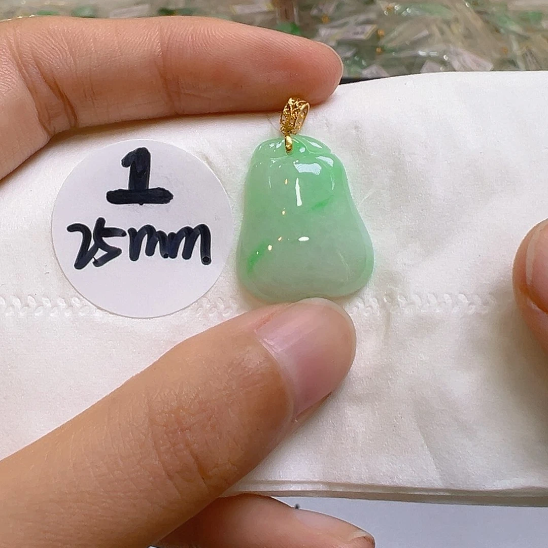 翡翠18K金镶嵌吊坠(不含链)翡翠