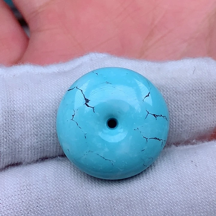 绿松石颈饰未镶嵌