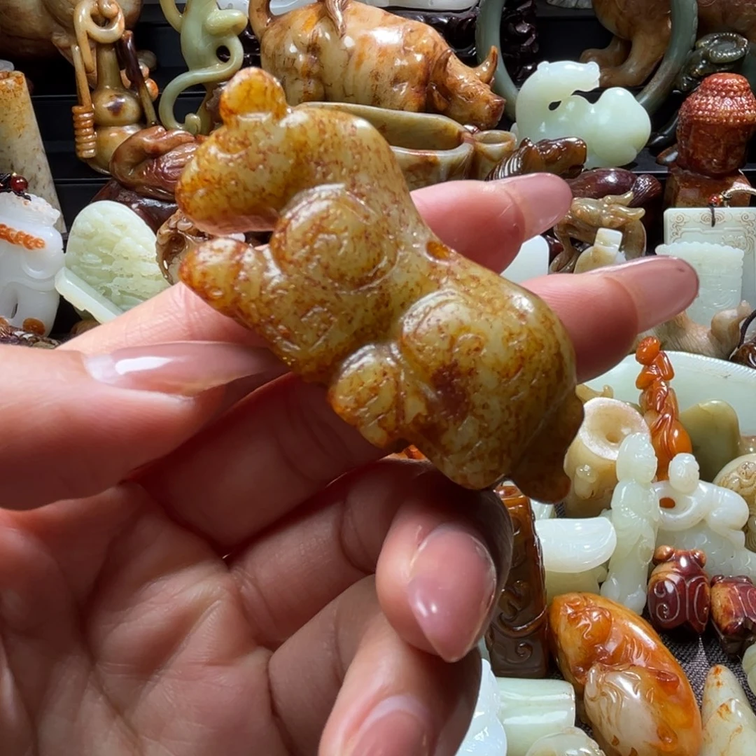 和田玉未镶嵌挂件