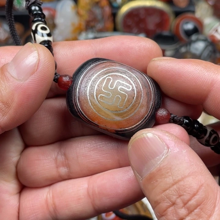 玛瑙/玉髓未镶嵌颈饰