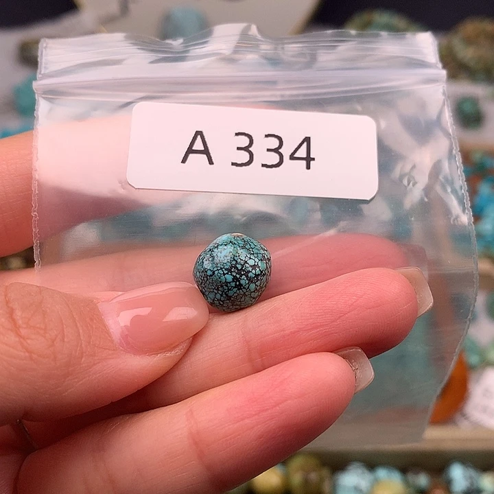 绿松石未镶嵌扣子