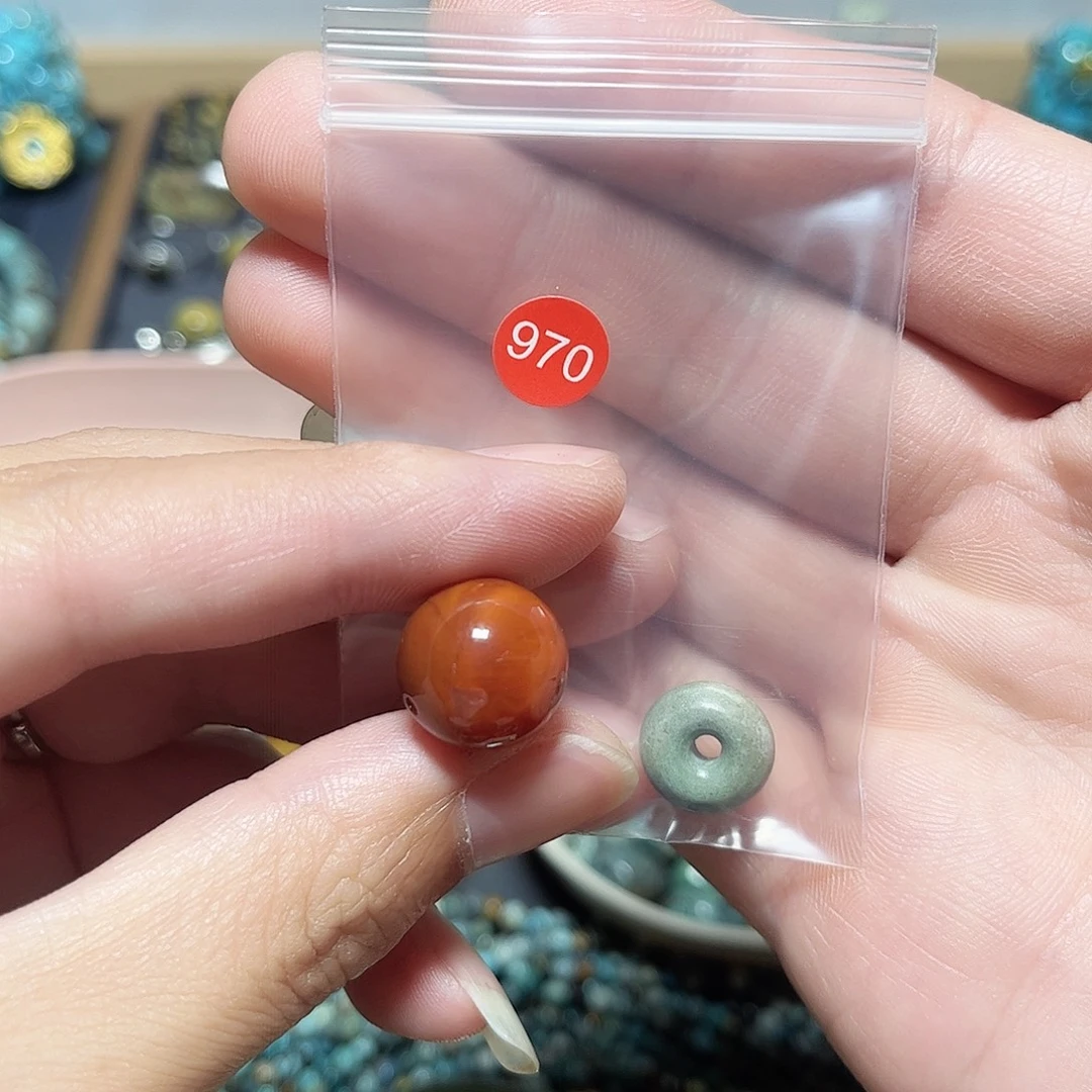 D***o未镶嵌圆珠桶珠老型手串！！玛瑙/玉髓