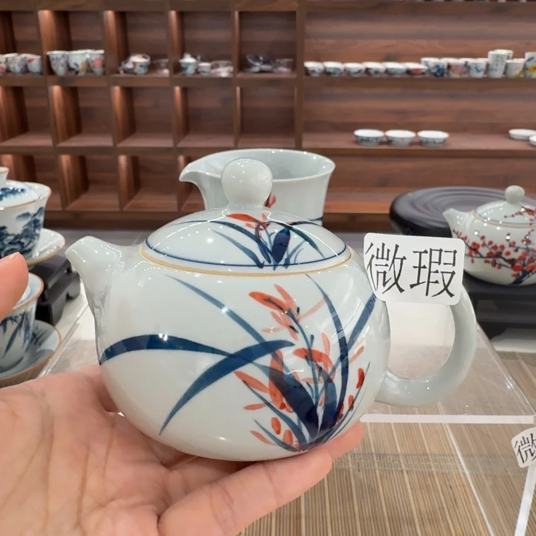 釉下手绘茶具微瑕