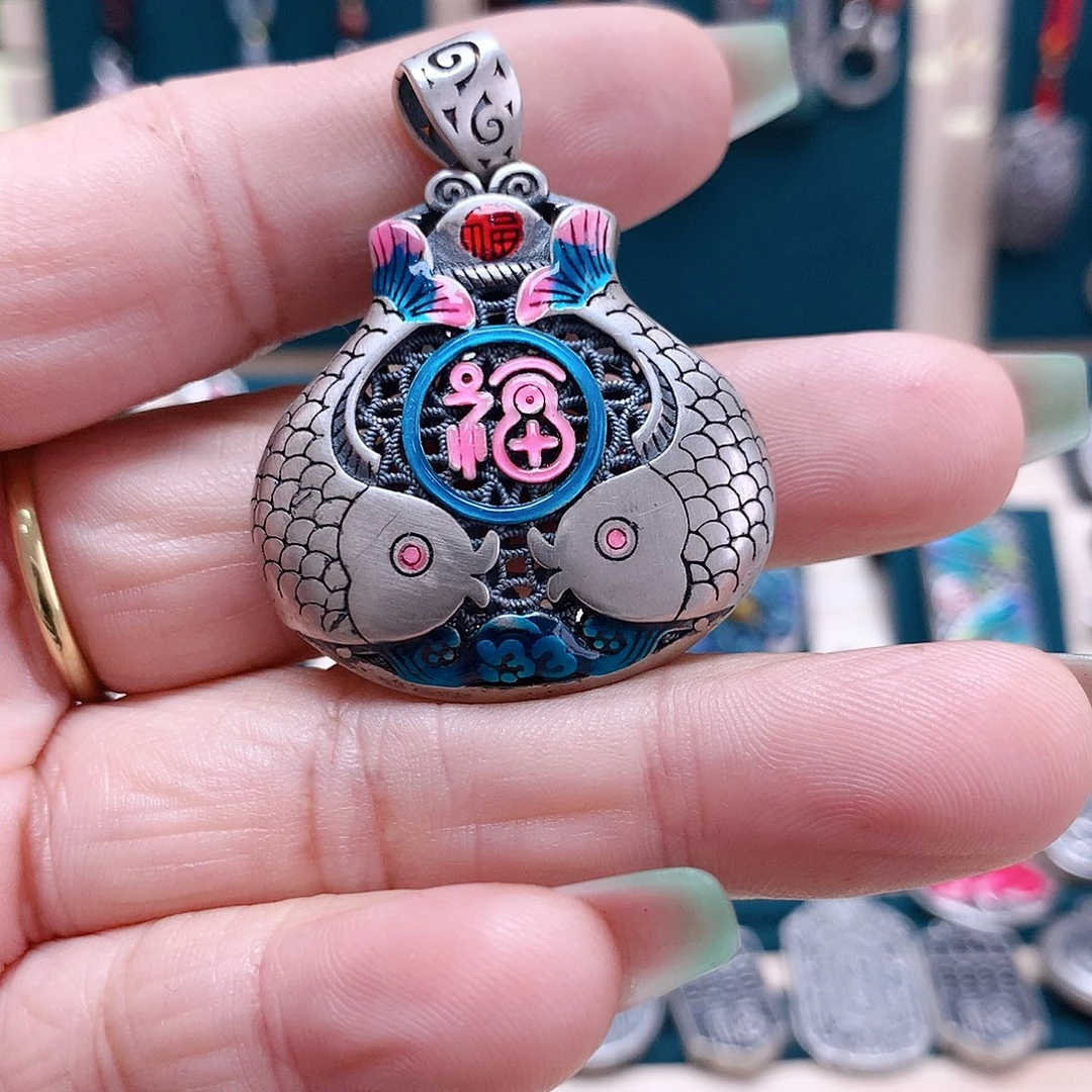 足银玻璃足银吊坠