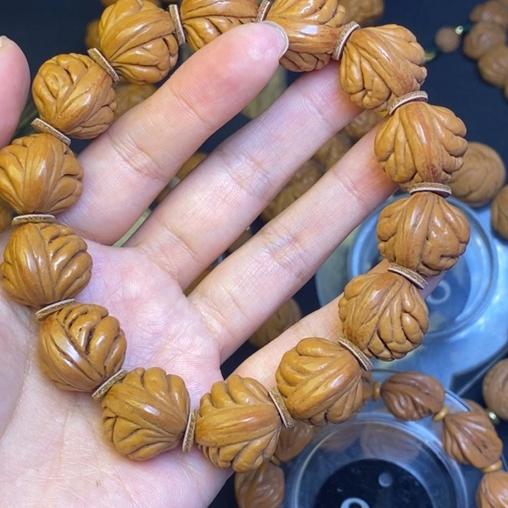 桃核吊坠秦岭龙纹桃核2222