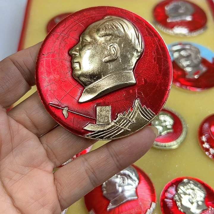 其他普通金属用****4纪念章