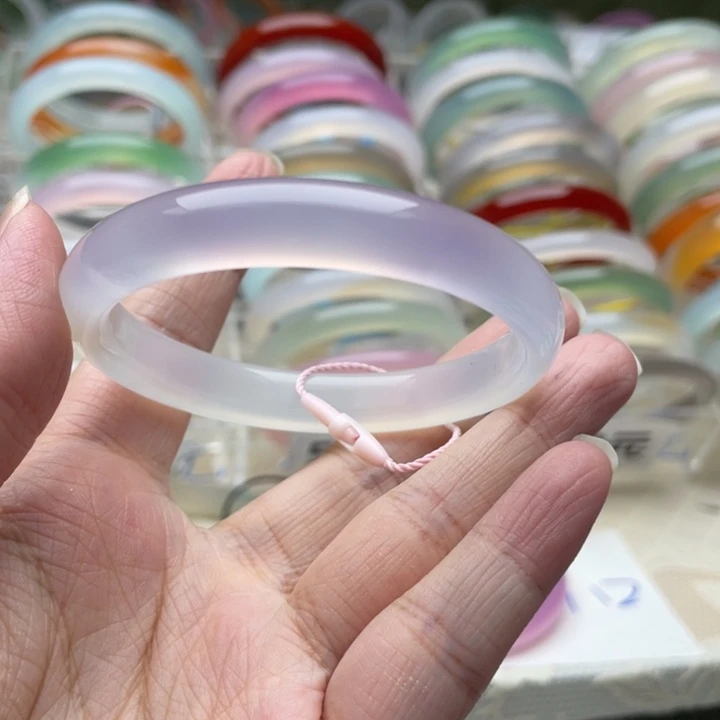 手镯玛瑙/玉髓未镶嵌