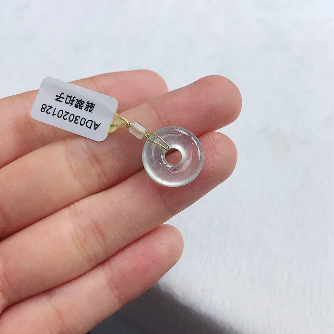 翡翠戒指未镶嵌甜甜圈