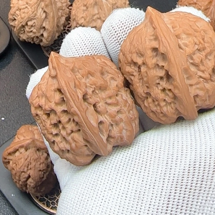 文玩核桃吊坠醉**歌霸王