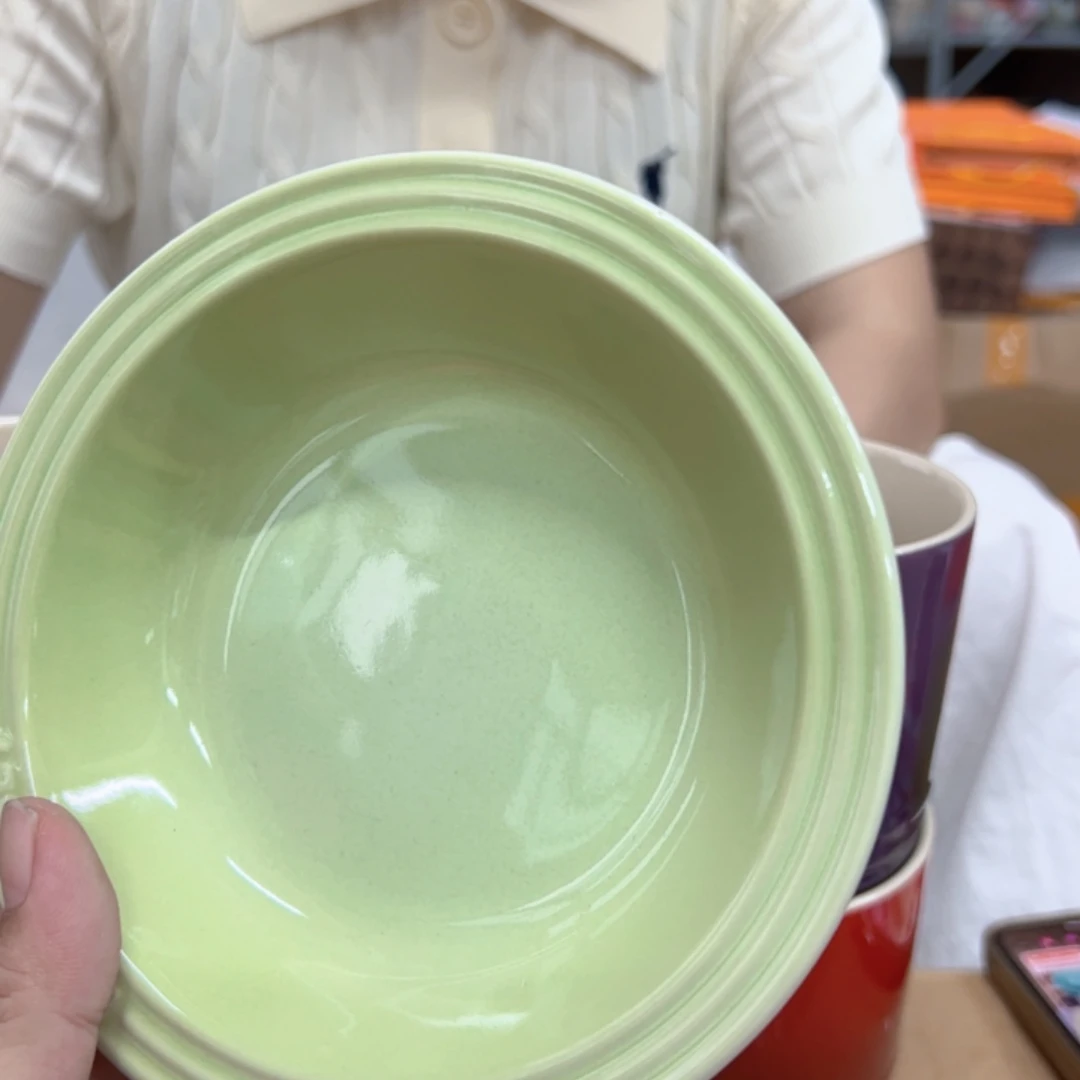 老姊妹家瓷器好漂亮芥末绿小草帽