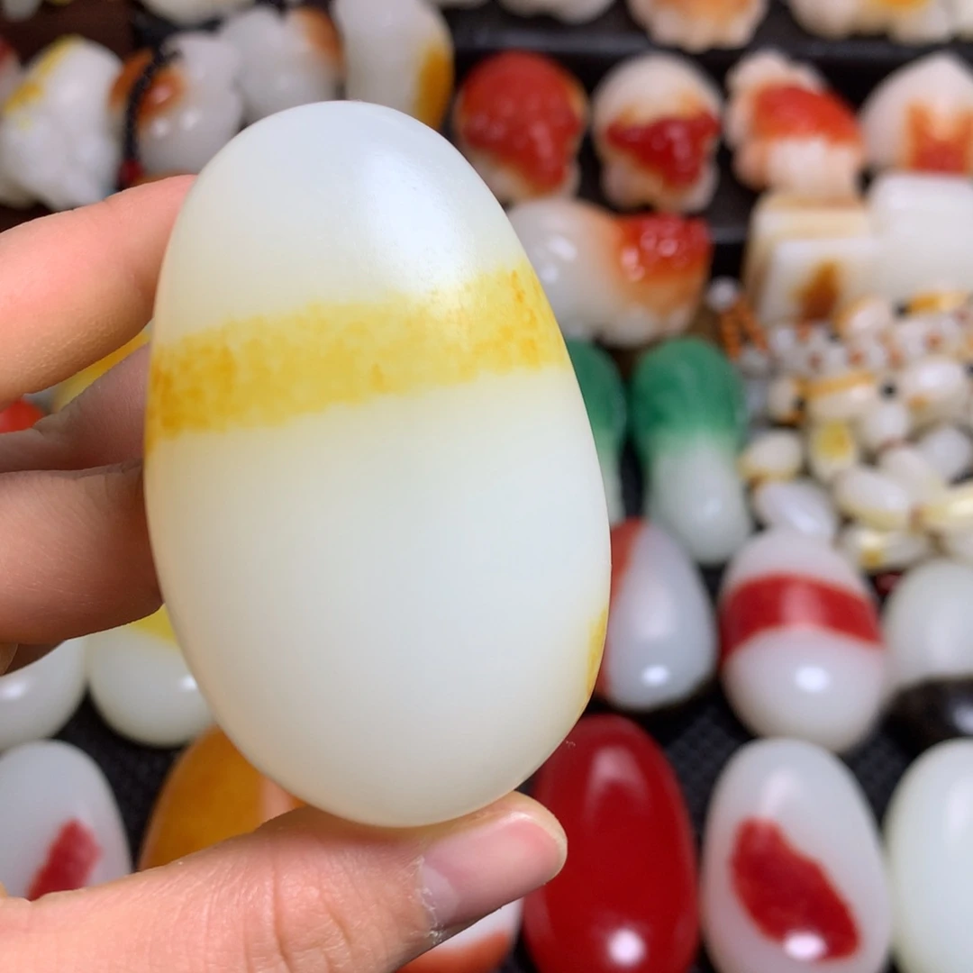 新疆戈壁石五彩石