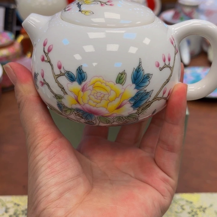 花花绿绿地在我的