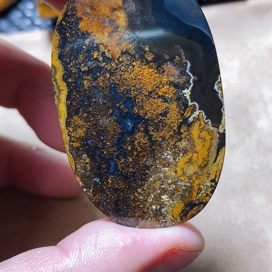 玛瑙/玉髓颈饰未镶嵌平