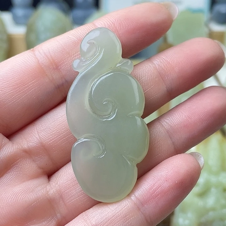 遇***见和田玉（糖玉）未镶嵌颈饰