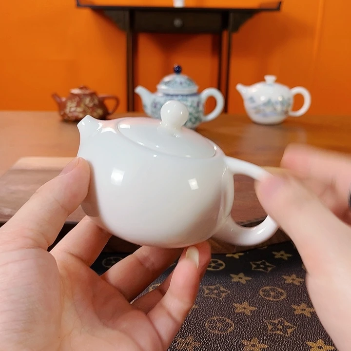 茶具等产品的研发与生产
