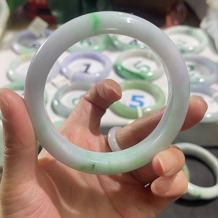 翡翠未镶嵌手镯纯天然缅甸翡翠手镯