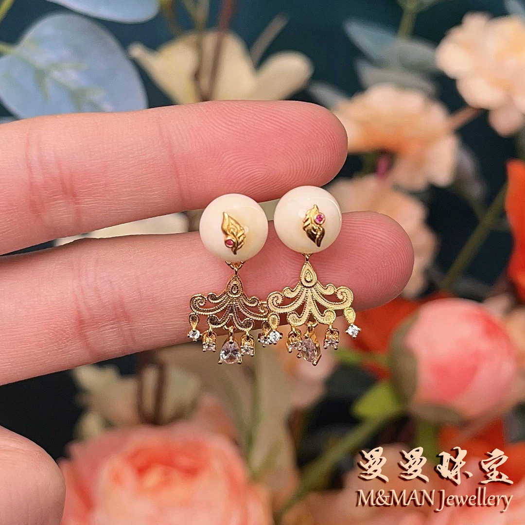曼曼珠宝白蜡耳钉（9-10mm）