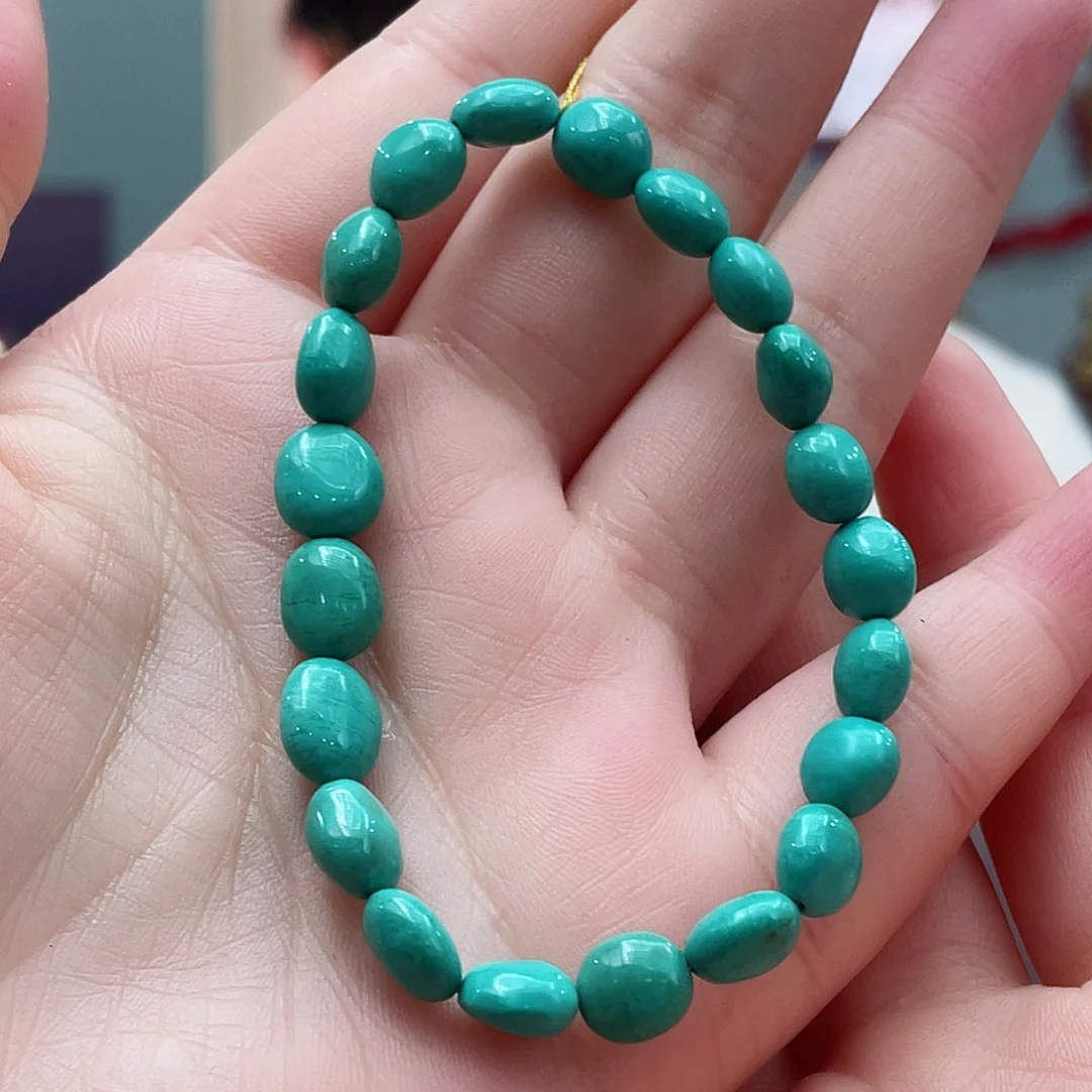 绿松石颈饰未镶嵌