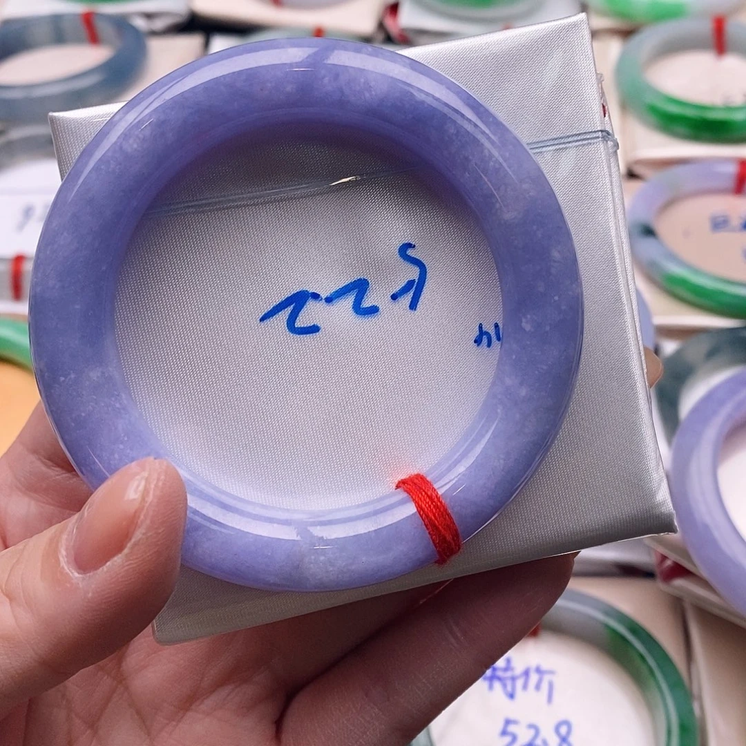 翡翠未镶嵌手镯52