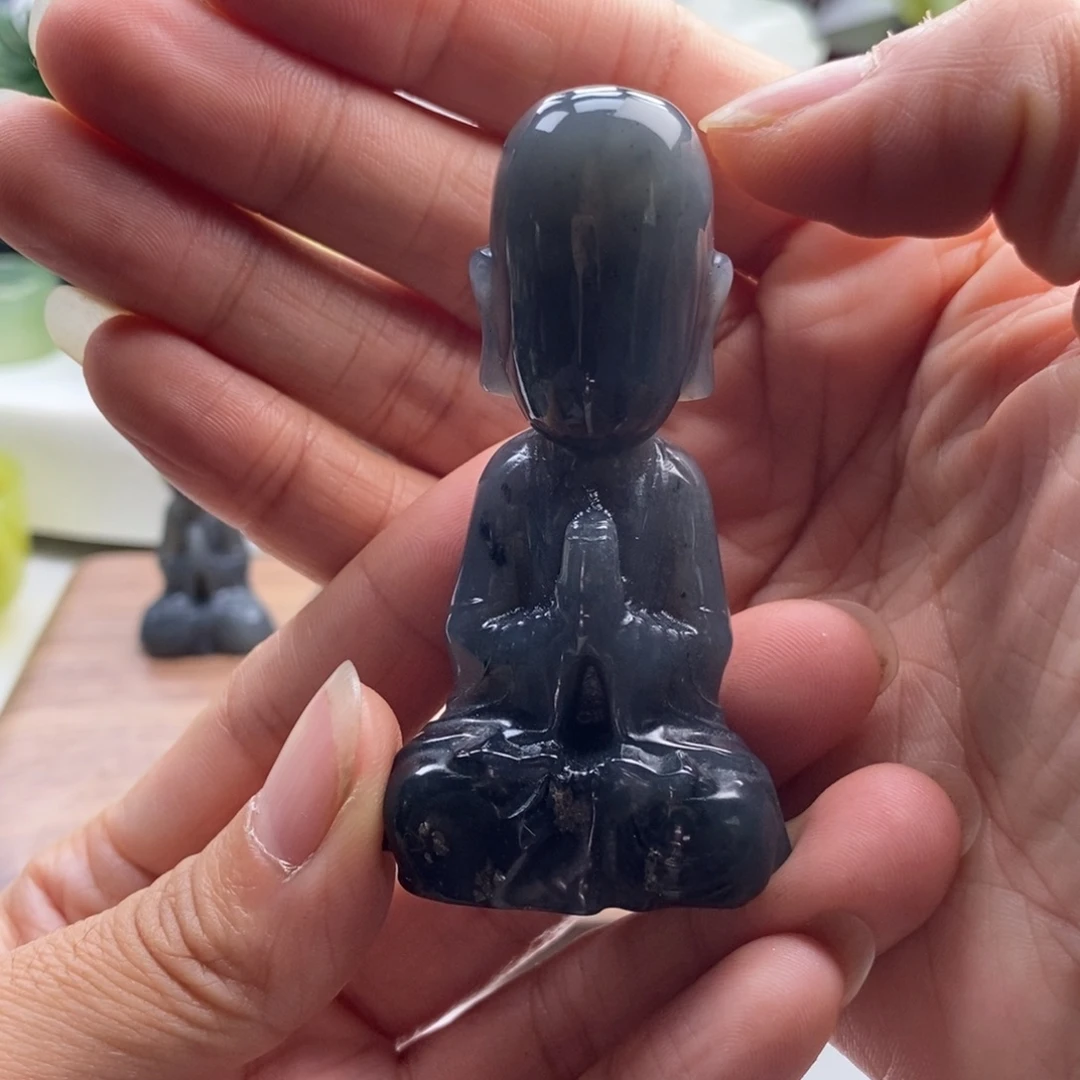 筷***芽岫玉未镶嵌四大名玉摆件
