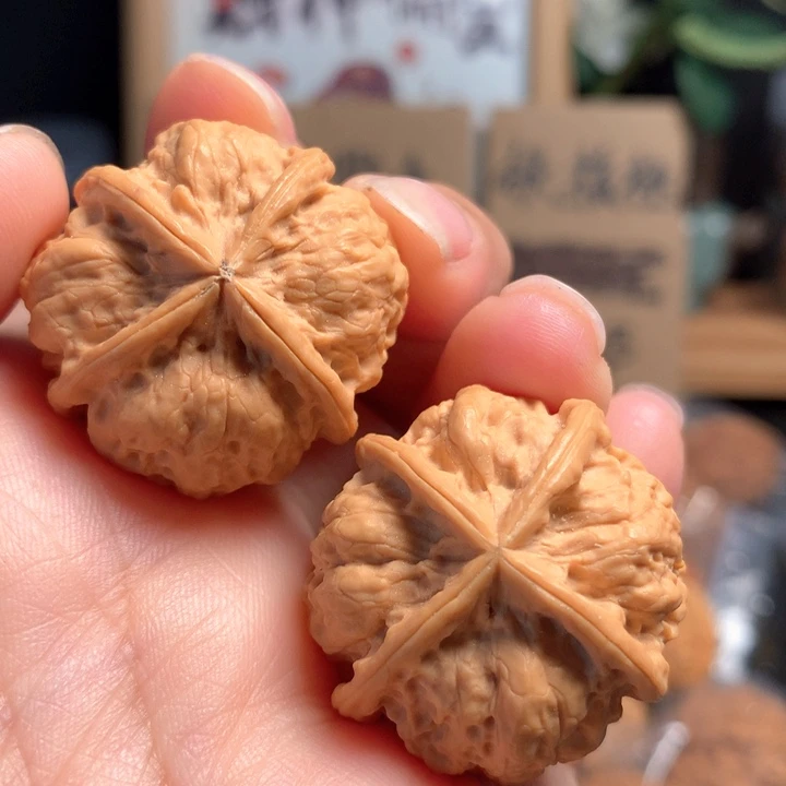 桃核吊坠四棱手捻32尺寸