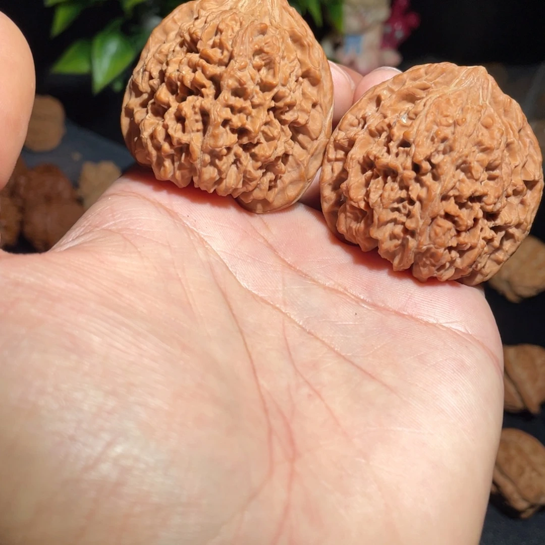 文玩核桃吊坠46满天星