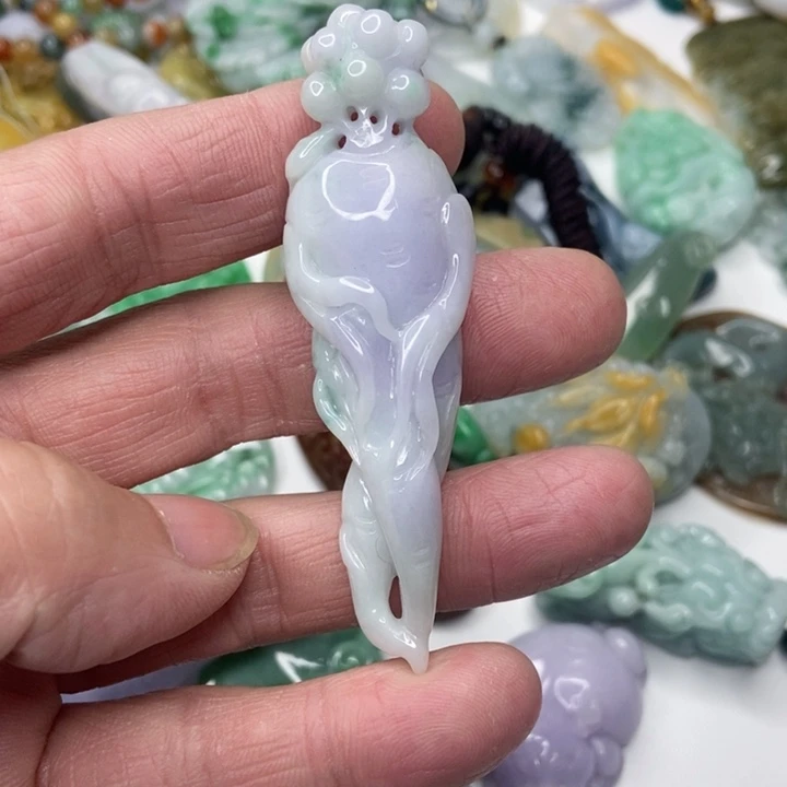 定制翡翠未镶嵌浮**雁翡翠