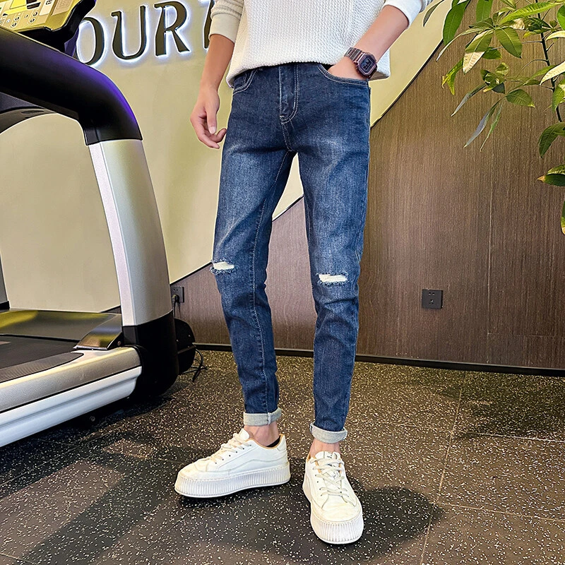 2025夏季新款潮牌破洞牛仔裤男士弹力修身小脚长裤设计感时尚百搭