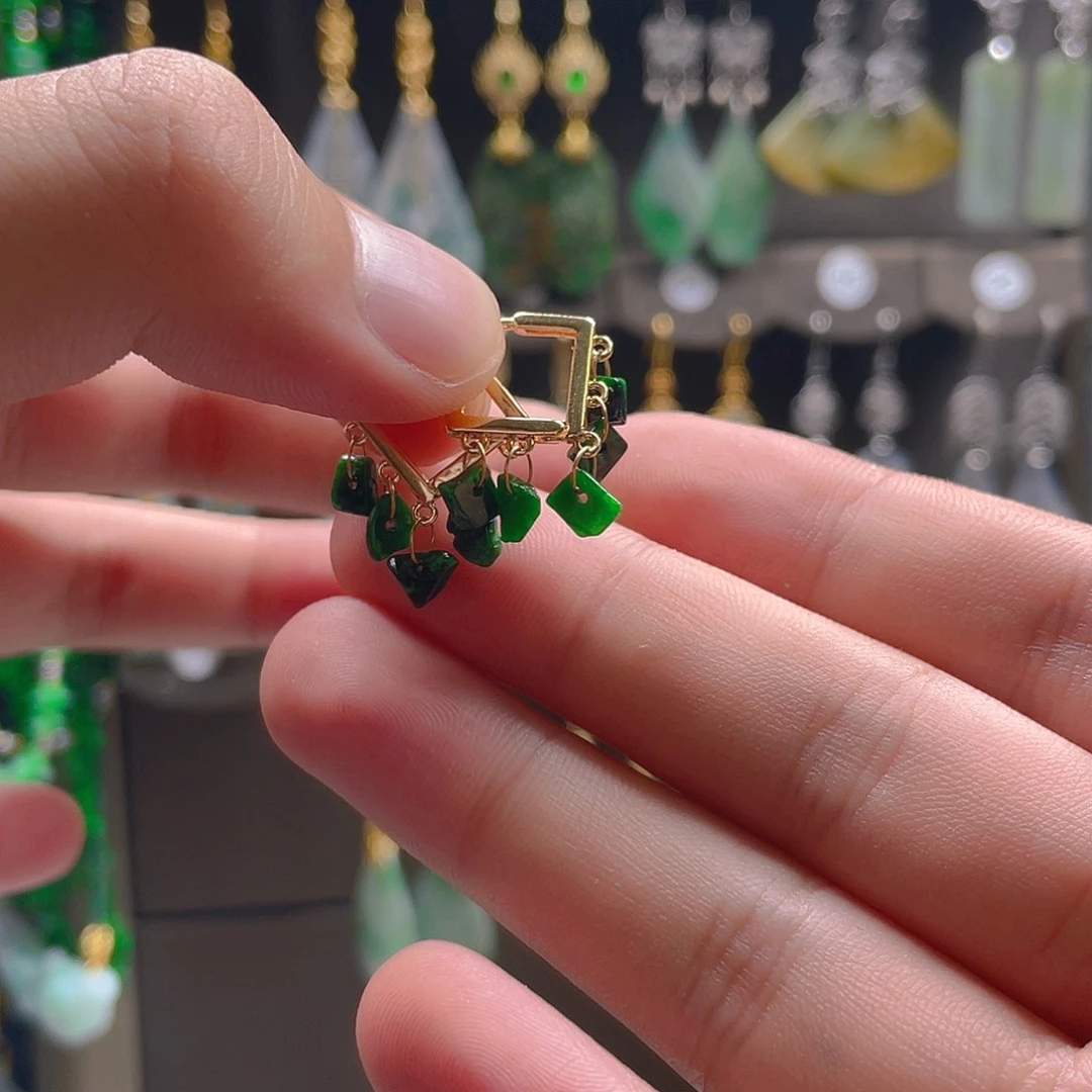 翡翠未镶嵌耳饰翡翠