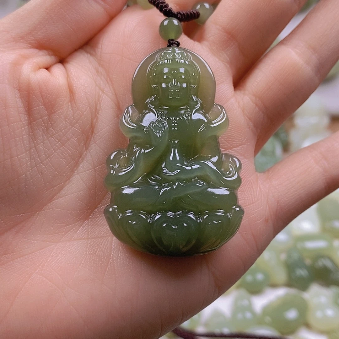 幸***满和田玉未镶嵌颈饰