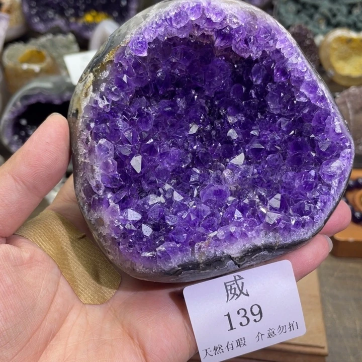 未镶嵌水晶珠宝半成品
