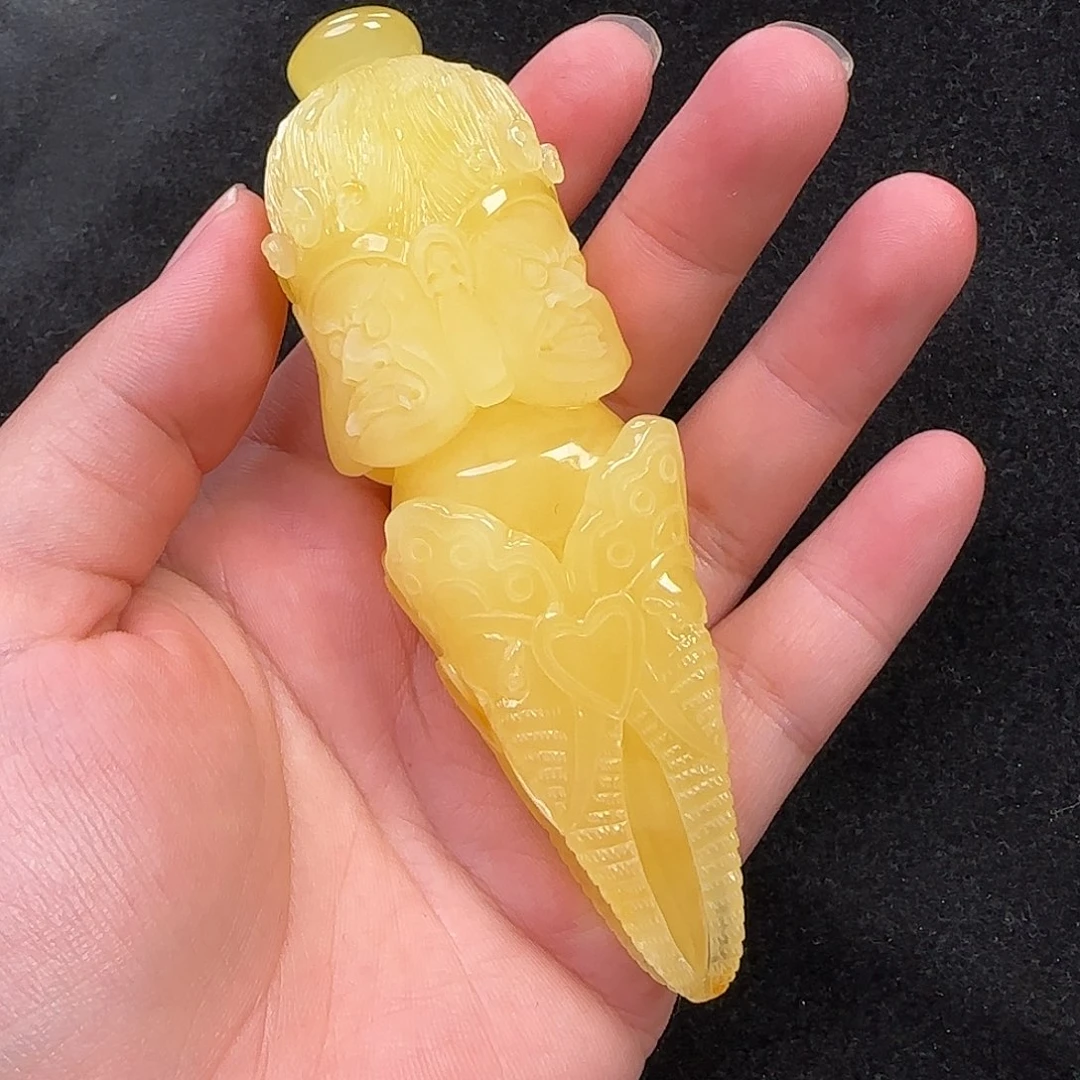 蜜蜡未镶嵌珠宝奇石