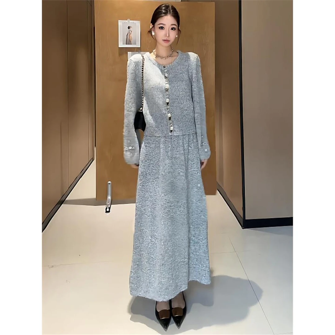 大码女装胖mm慵懒风金属扣长袖针织开衫+半身裙2025秋季显瘦套装
