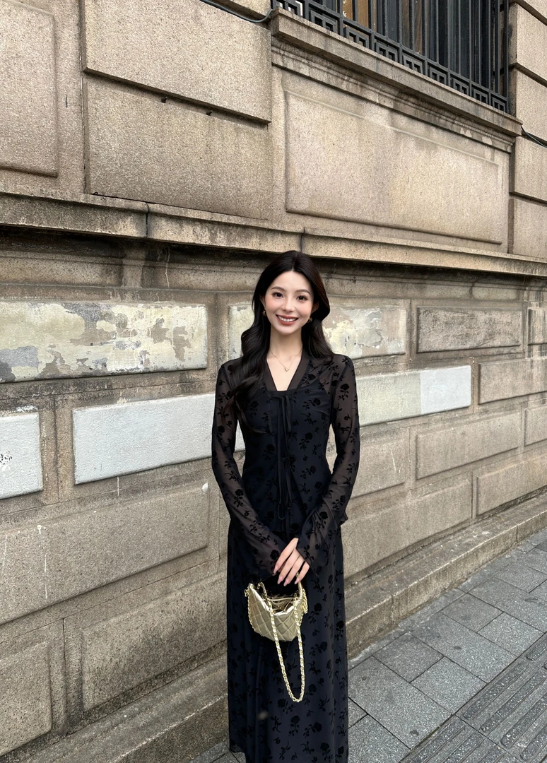 【猫七七】性感优雅时尚套装夏季蕾丝搭配小衫三件套Q52TZ339