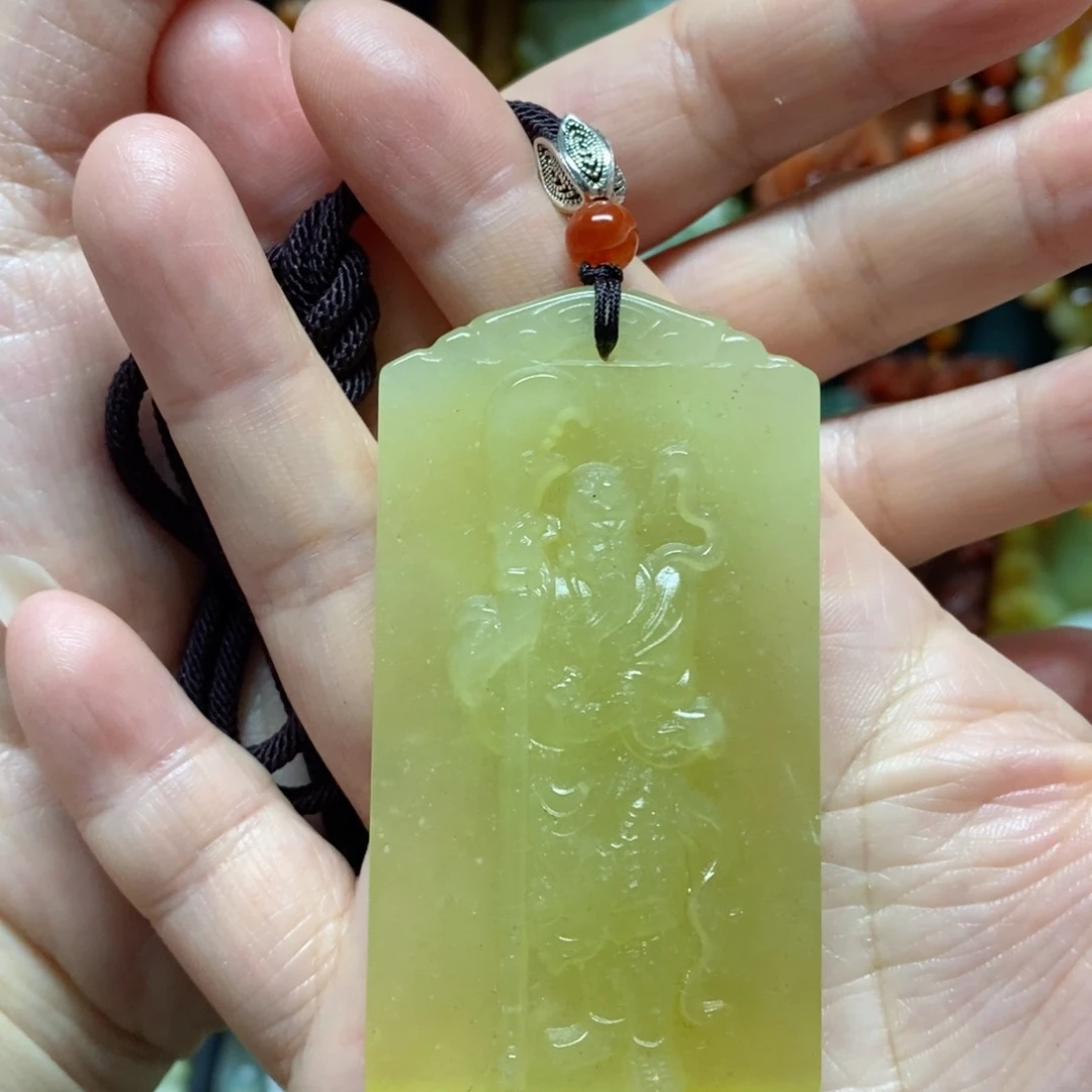 岫玉吊坠(赠链)未镶嵌