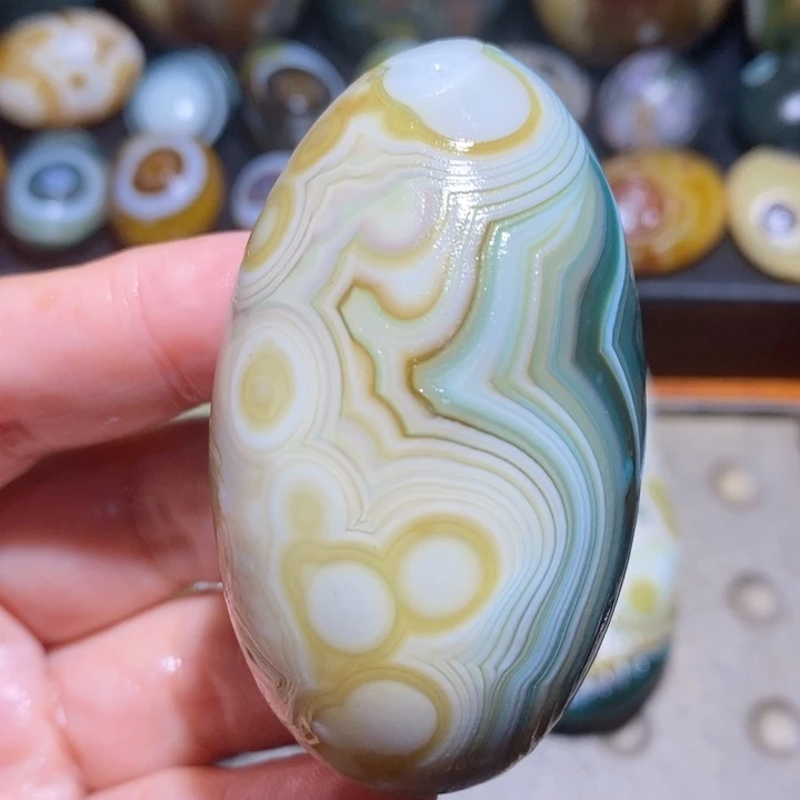 未镶嵌玛瑙/玉髓珠宝半成品82