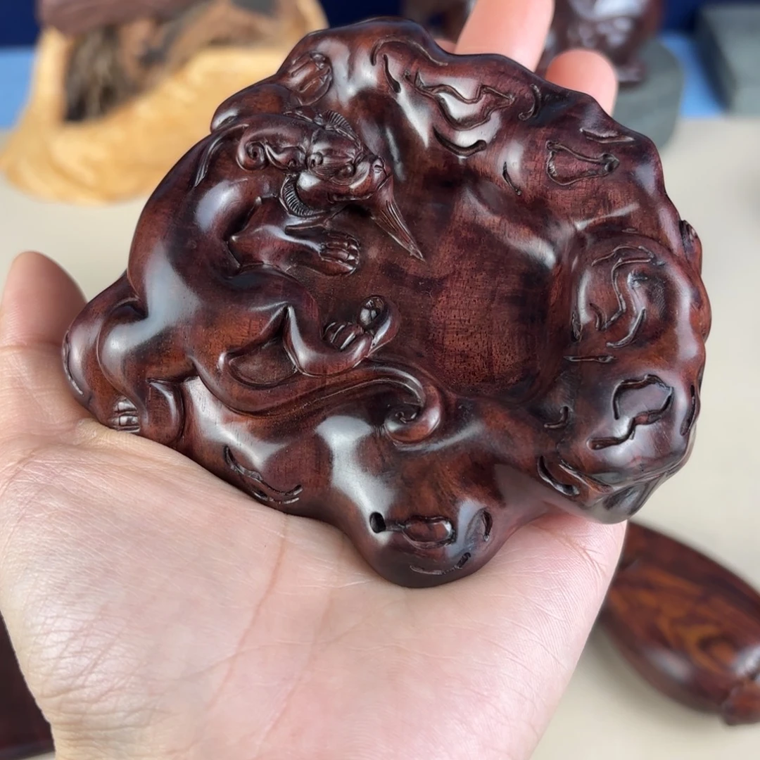 黄花梨/降香黄檀把件