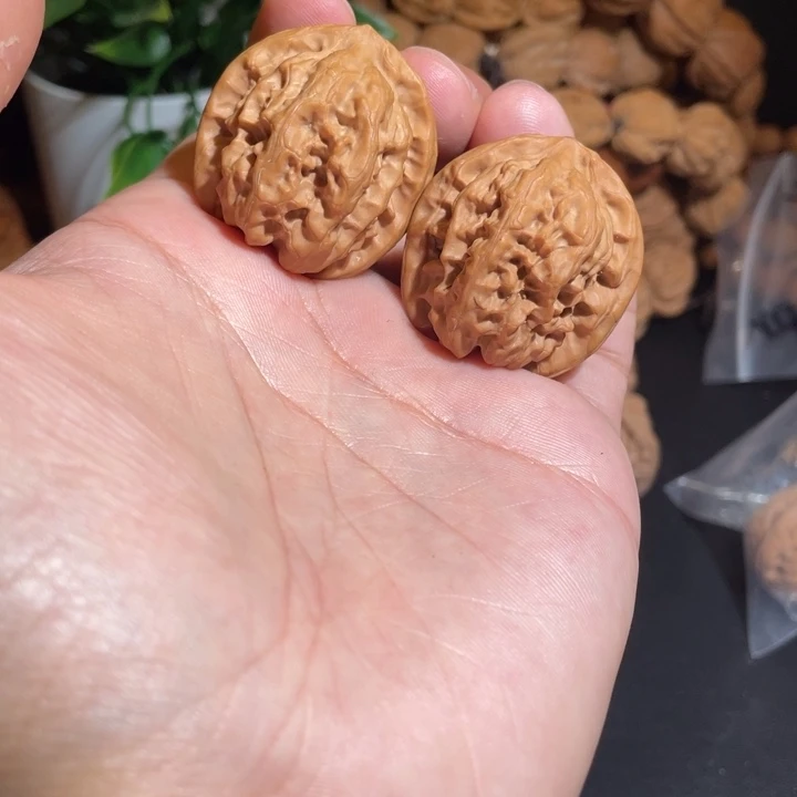 文玩核桃把件电****%34➕磐石