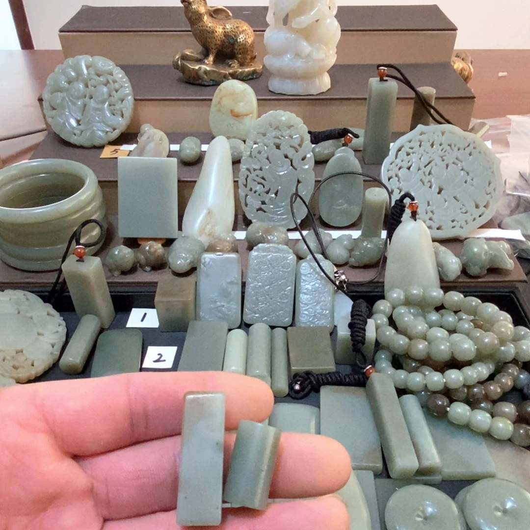 和田玉颈饰未镶嵌小*帅17