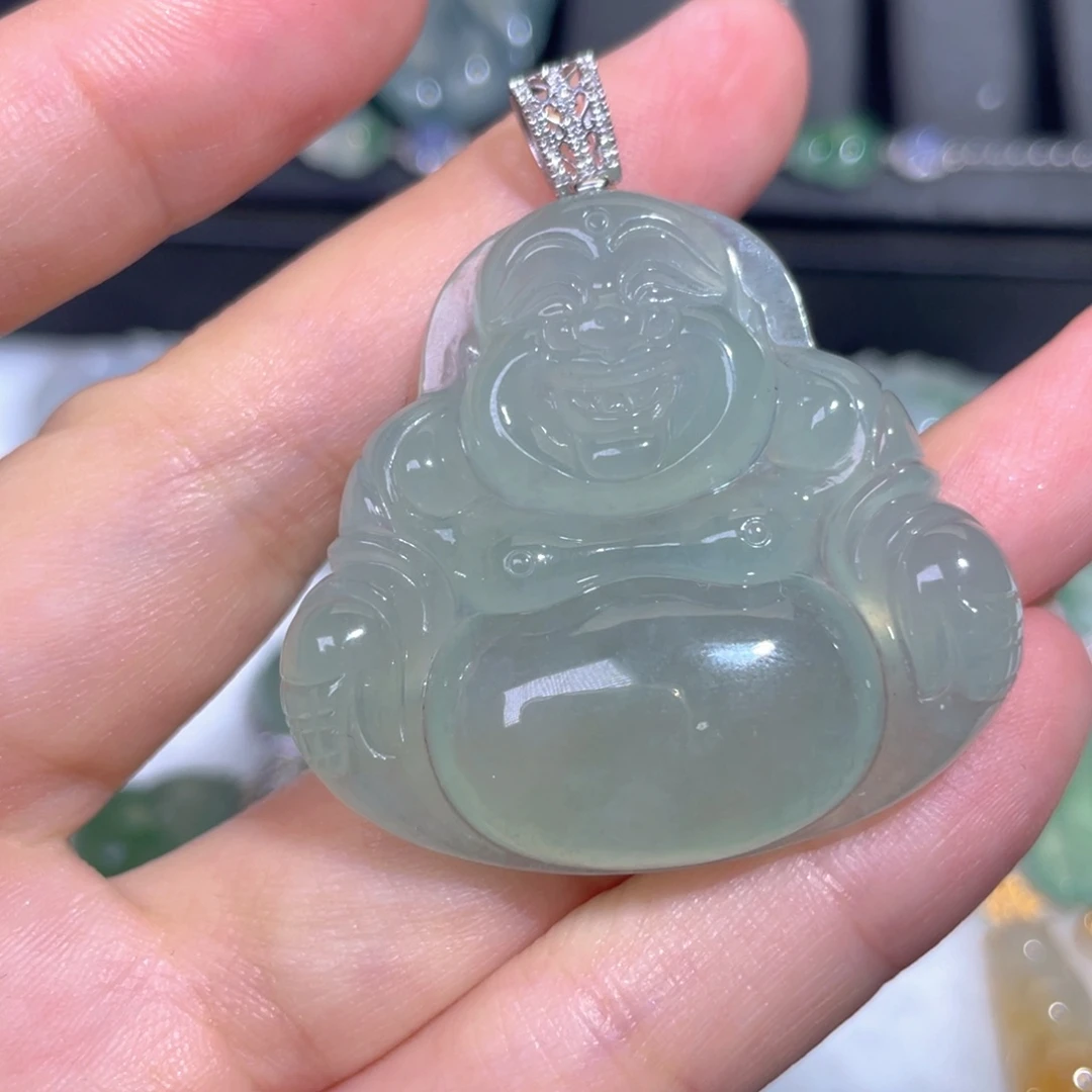 颈饰18K金镶嵌翡翠翡翠