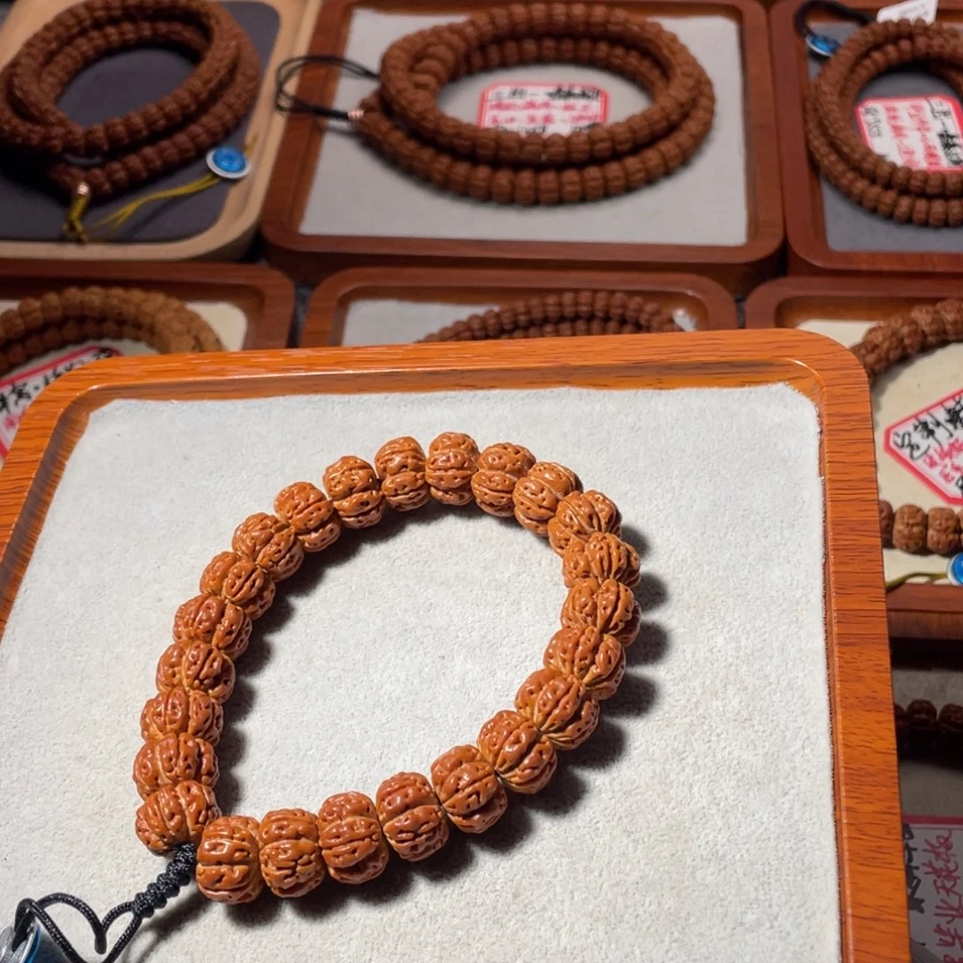 金刚菩提吊坠十出一泰森14