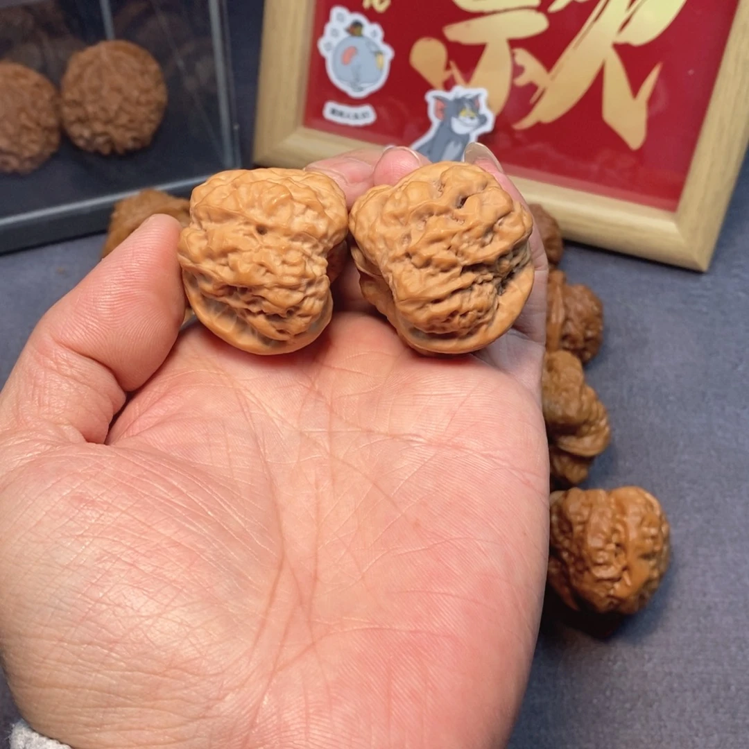 文玩核桃把件38尺蛤蟆头