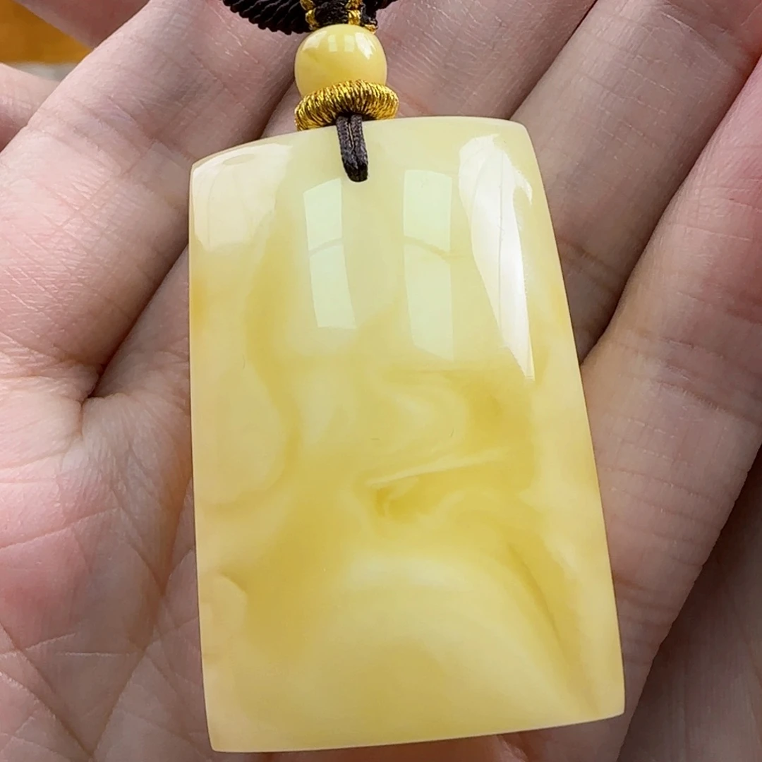 未镶嵌蜜蜡珠宝奇石