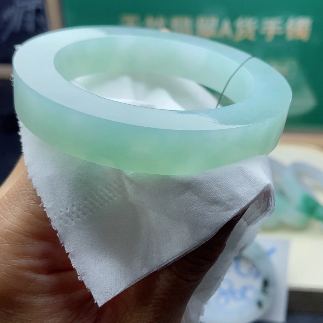 定制翡翠翡翠手镯未镶嵌